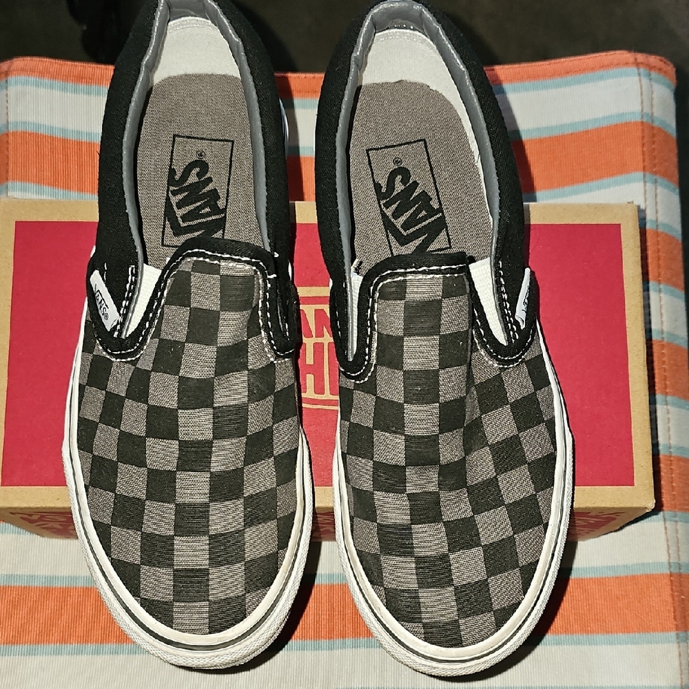 Womens Checkered Slip-On Shoes - Black and Gray